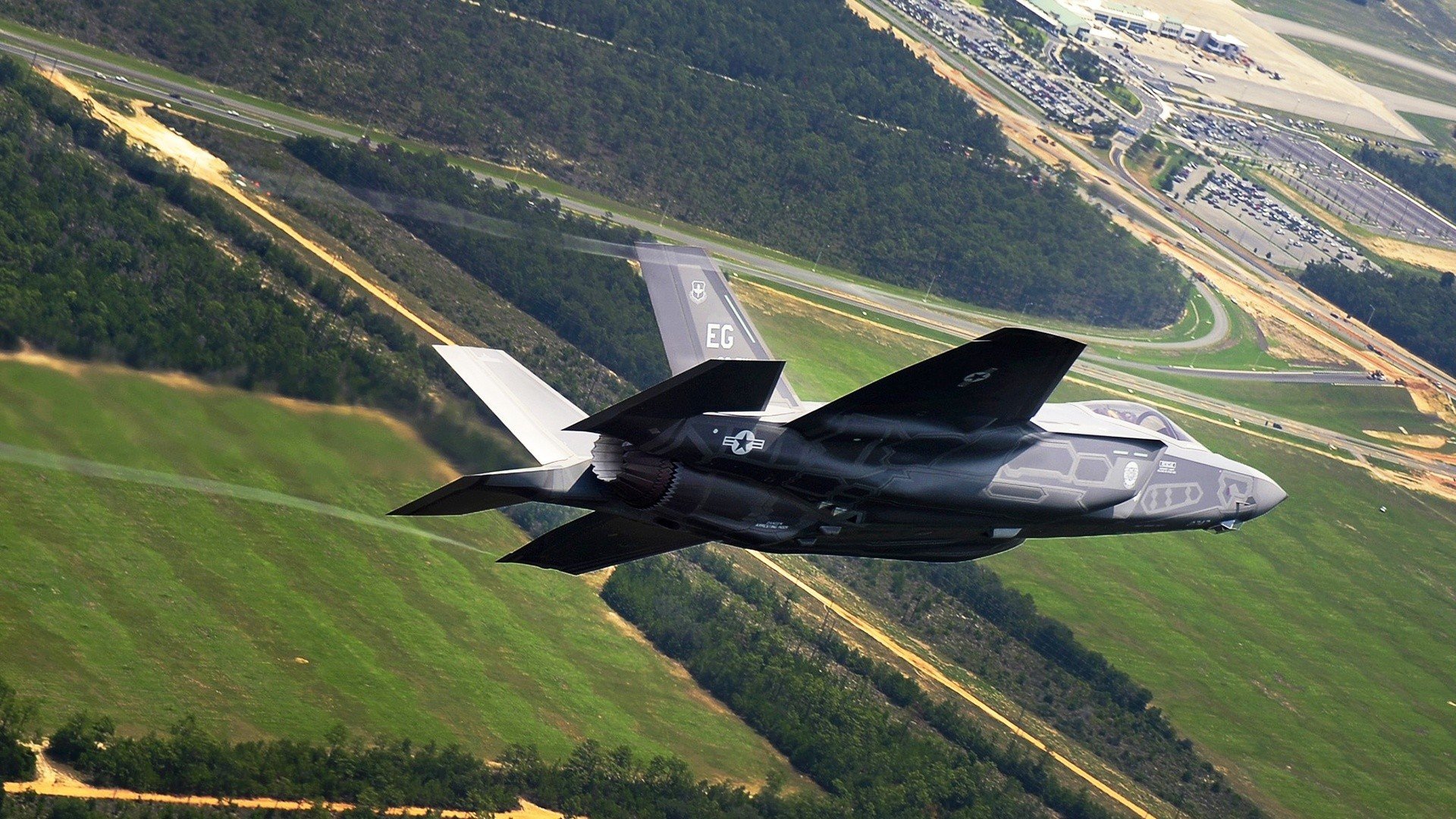 国际热身赛国足战平 球员状态逐渐回暖,国足热身赛时间安排